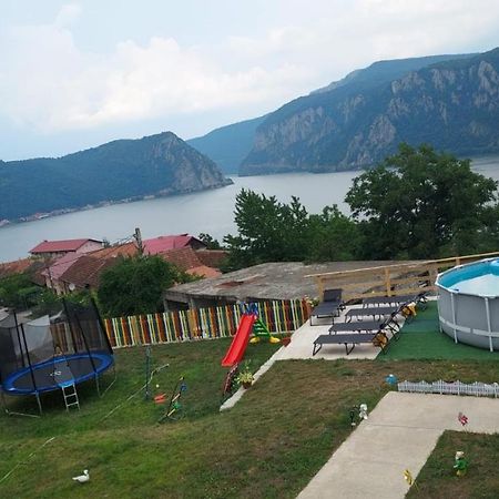 Casa De Vacanta Maga Dubova Zewnętrze zdjęcie