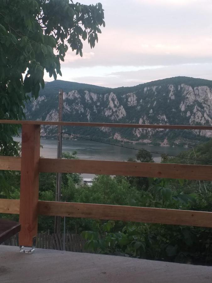 Casa De Vacanta Maga Dubova Zewnętrze zdjęcie